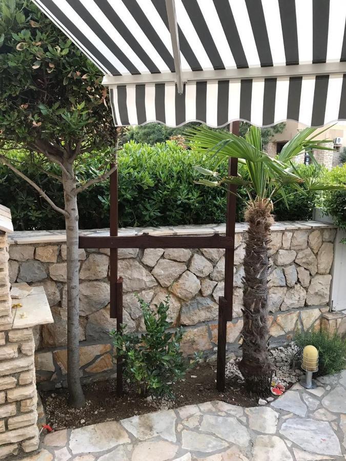 נובליה Jurisic Apartments מראה חיצוני תמונה