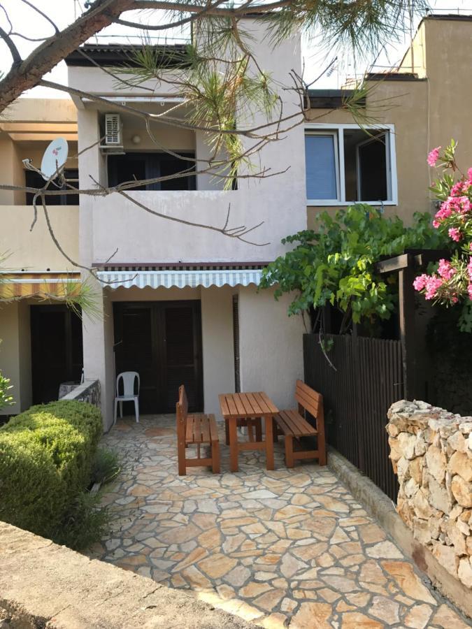 נובליה Jurisic Apartments מראה חיצוני תמונה