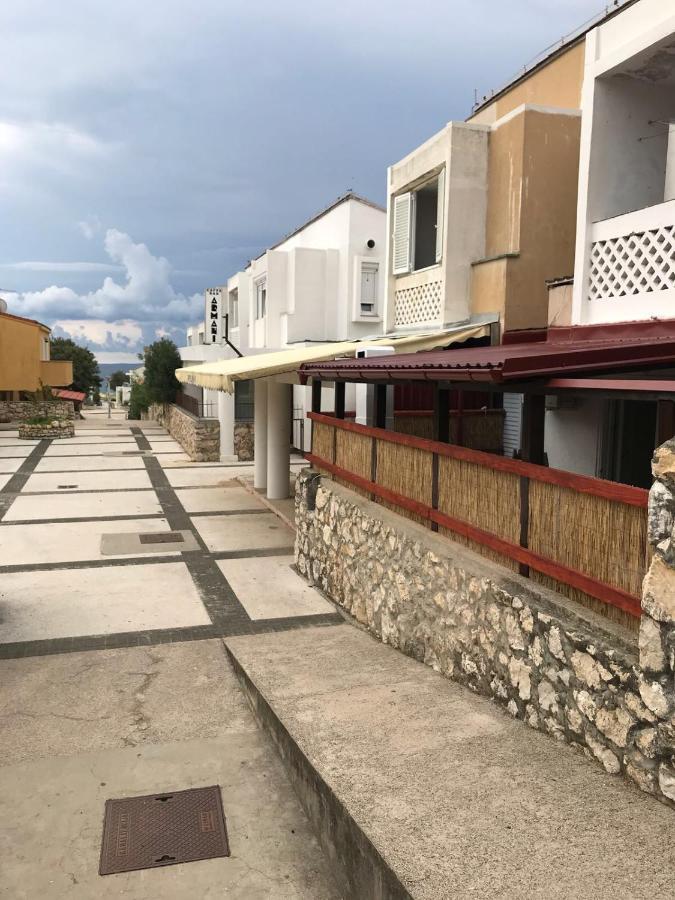 נובליה Jurisic Apartments מראה חיצוני תמונה