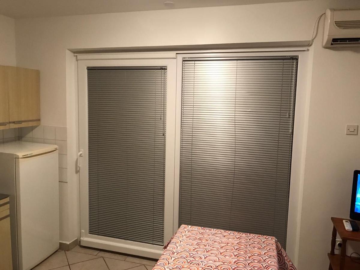 נובליה Jurisic Apartments מראה חיצוני תמונה