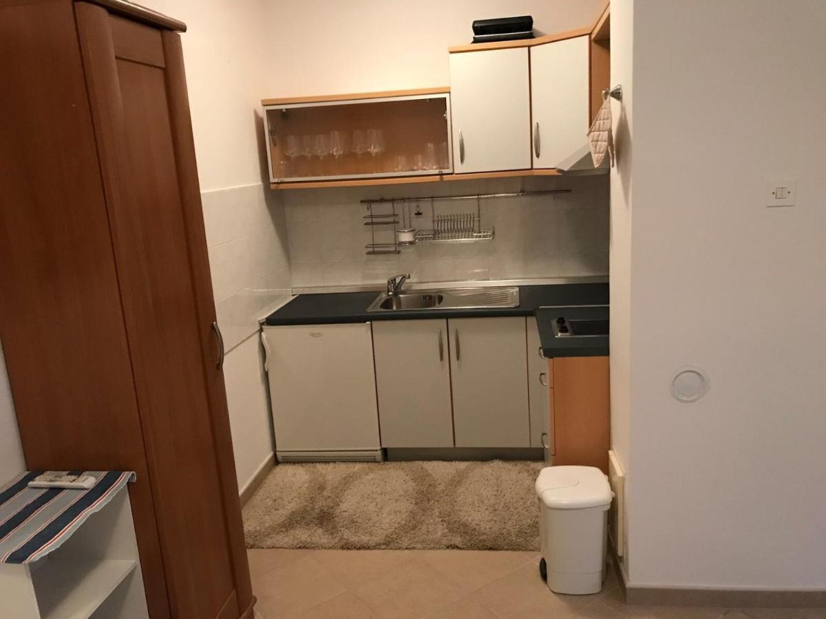 נובליה Jurisic Apartments מראה חיצוני תמונה